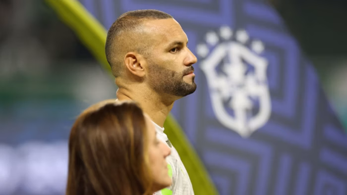 Weverton é dúvida para jogo contra o Flamengo