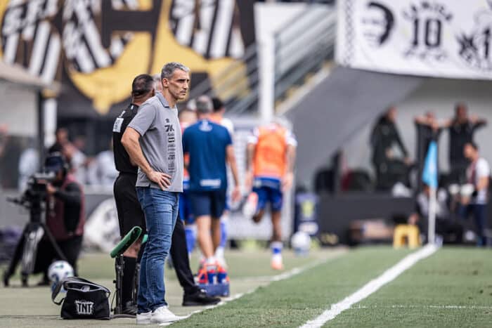 Presidente do Santos garante permanência de Juan Pablo Vojvoda em 2026