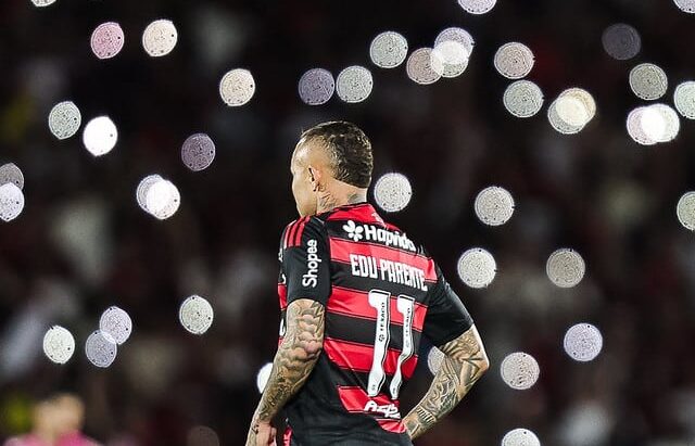 Flamengo tem interesse em vender Everton Cebolinha