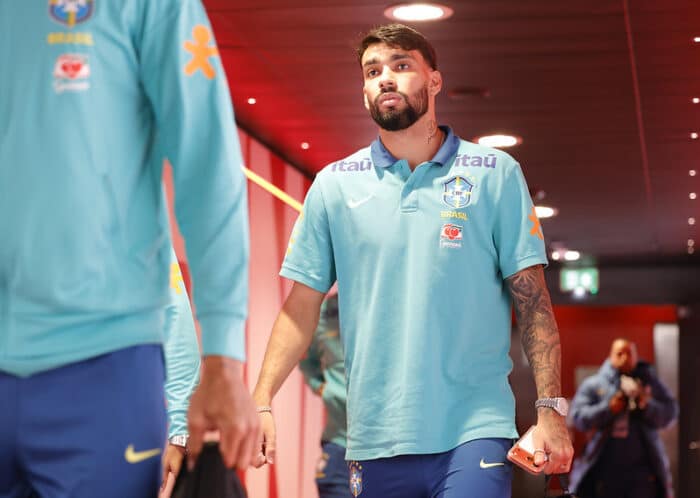 Flamengo envia proposta de R$ 250 milhões ao West Ham