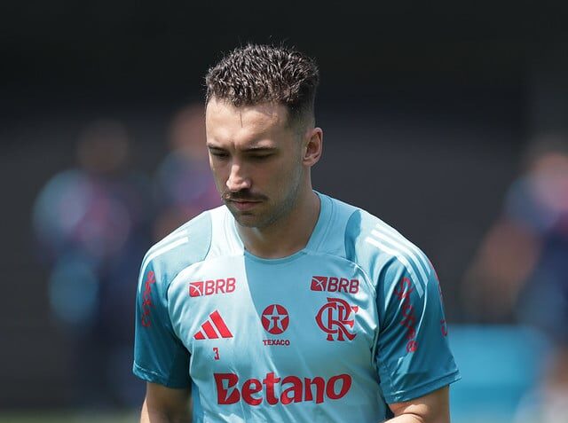 Léo Ortiz treina sem restrições antes da Final da Copa Libertadores - Flamengo