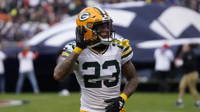 Philadelphia Eagles troca por Jaire Alexander