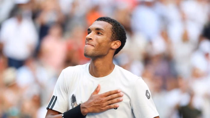 Felix Auger-Aliassime se classifica à Semifinal do ATP Finals