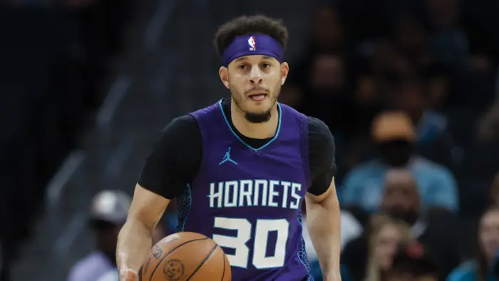 Golden State Warriors assina contrato com Seth Curry - NBA