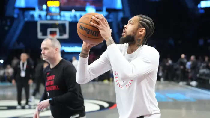NBA multa Brandon Ingram por chilique no banco de reservas