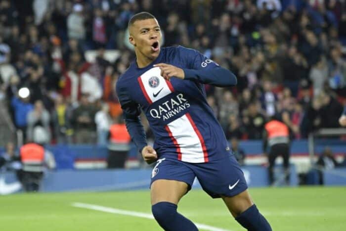 Kyllian Mbappé e PSG travam batalha na justiça francesa