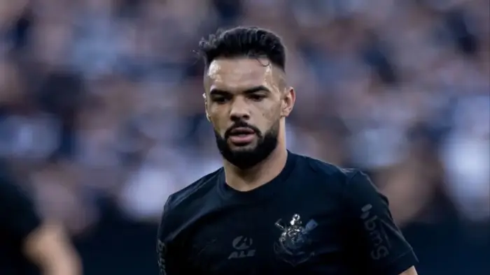 Corinthians pega o Ceará com dúvida no gol e sem Raniele