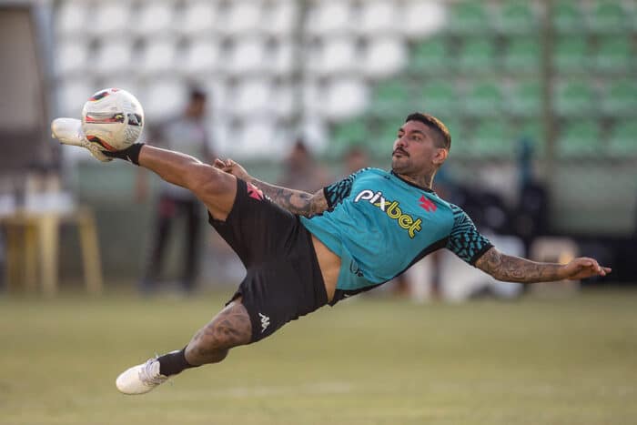 Mirassol busca Yuri Lara para o meio-campo