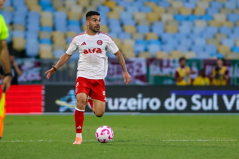 Bruno Henrique fica mais um ano no Internacional - Internacional