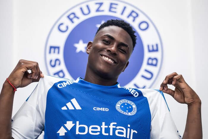 Cruzeiro oficializa chegada de Néiser Villarreal - Cruzeiro