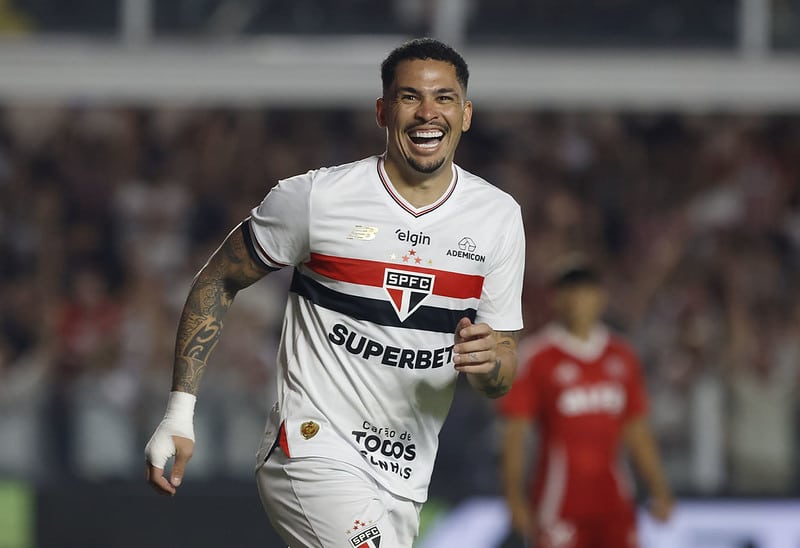 Futuro de Luciano está “muito incerto” - São Paulo