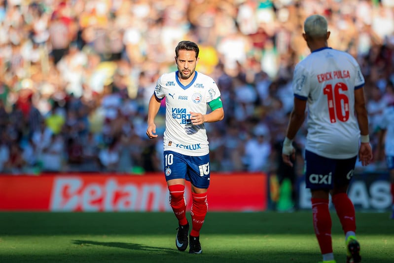 Bahia fecha renovação de Éverton Ribeiro - Bahia