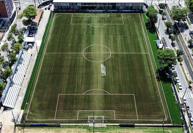 Santos implementa grama sintética no CT Rei Pelé - Santos