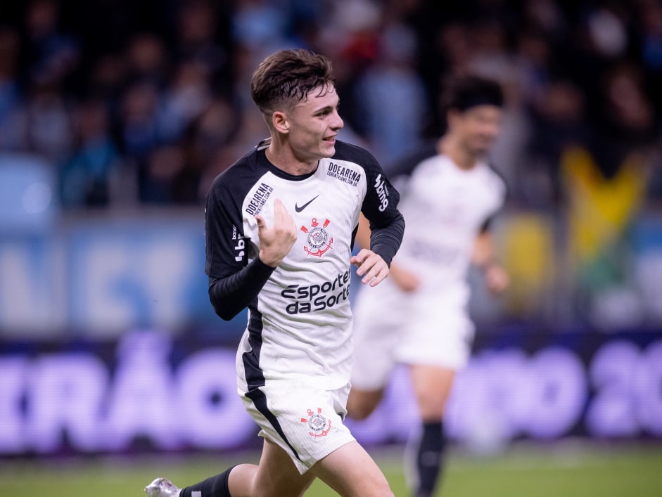 Empresário fala sobre futuro de Breno Bidon - Corinthians