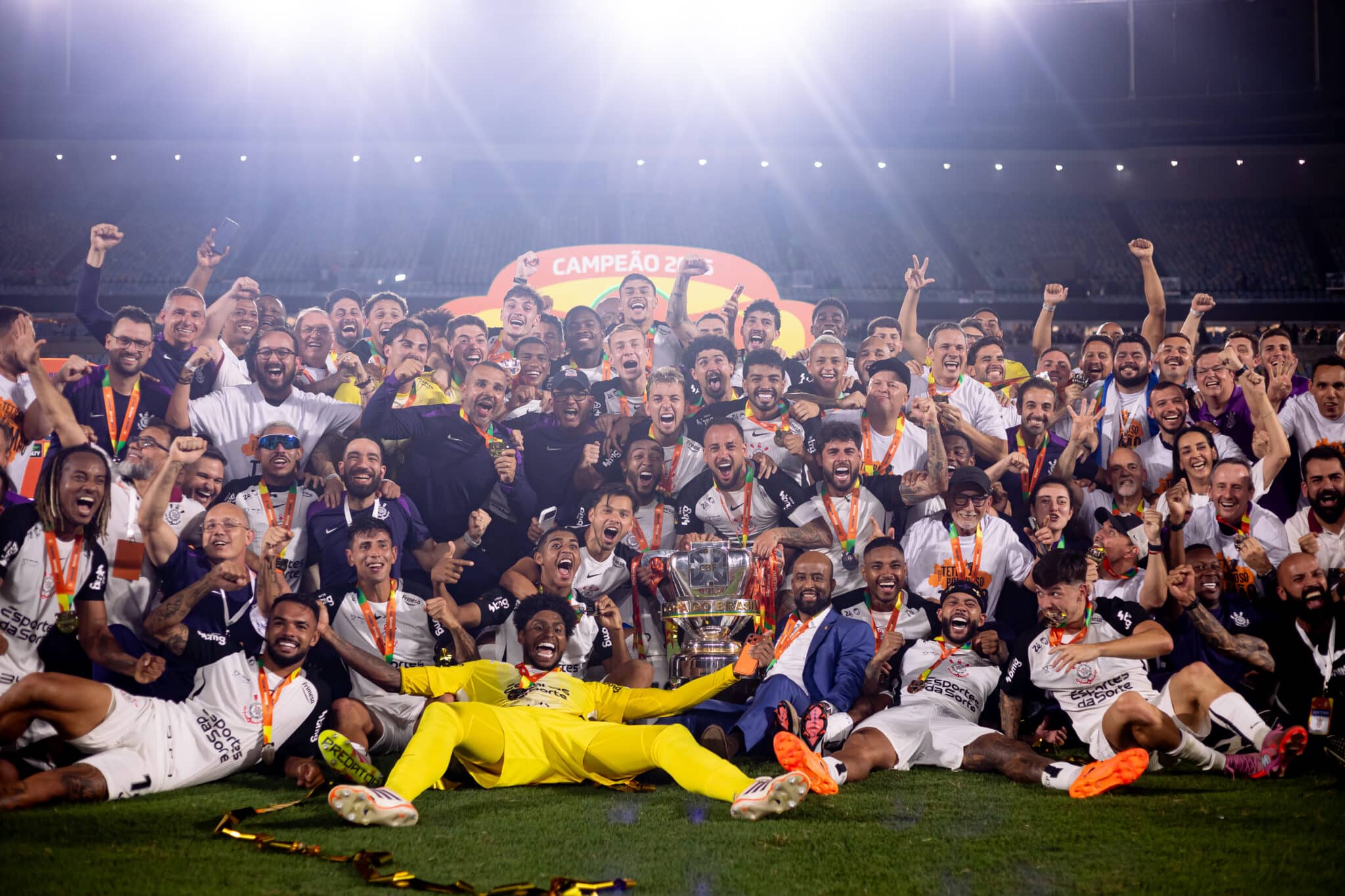 Corinthians pretende utilizar premiação para quitar dívidas - Corinthians