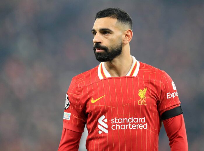 Arne Slot volta a relacionar Mohamed Salah - Futebol internacional