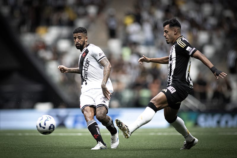 Internacional anuncia a contratação de Paulinho de Paula - Internacional